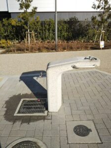 さいたま新都心公園手洗い場
