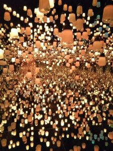 チームラボランプの森2