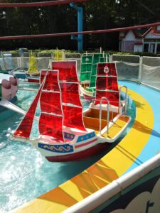 むさしの村回転ボート2