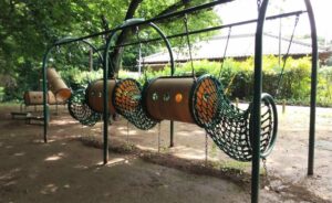 さぎ山記念公園遊具5