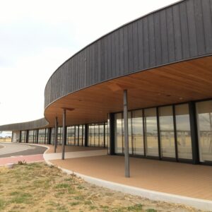 春日部夢の森公園管理棟外観